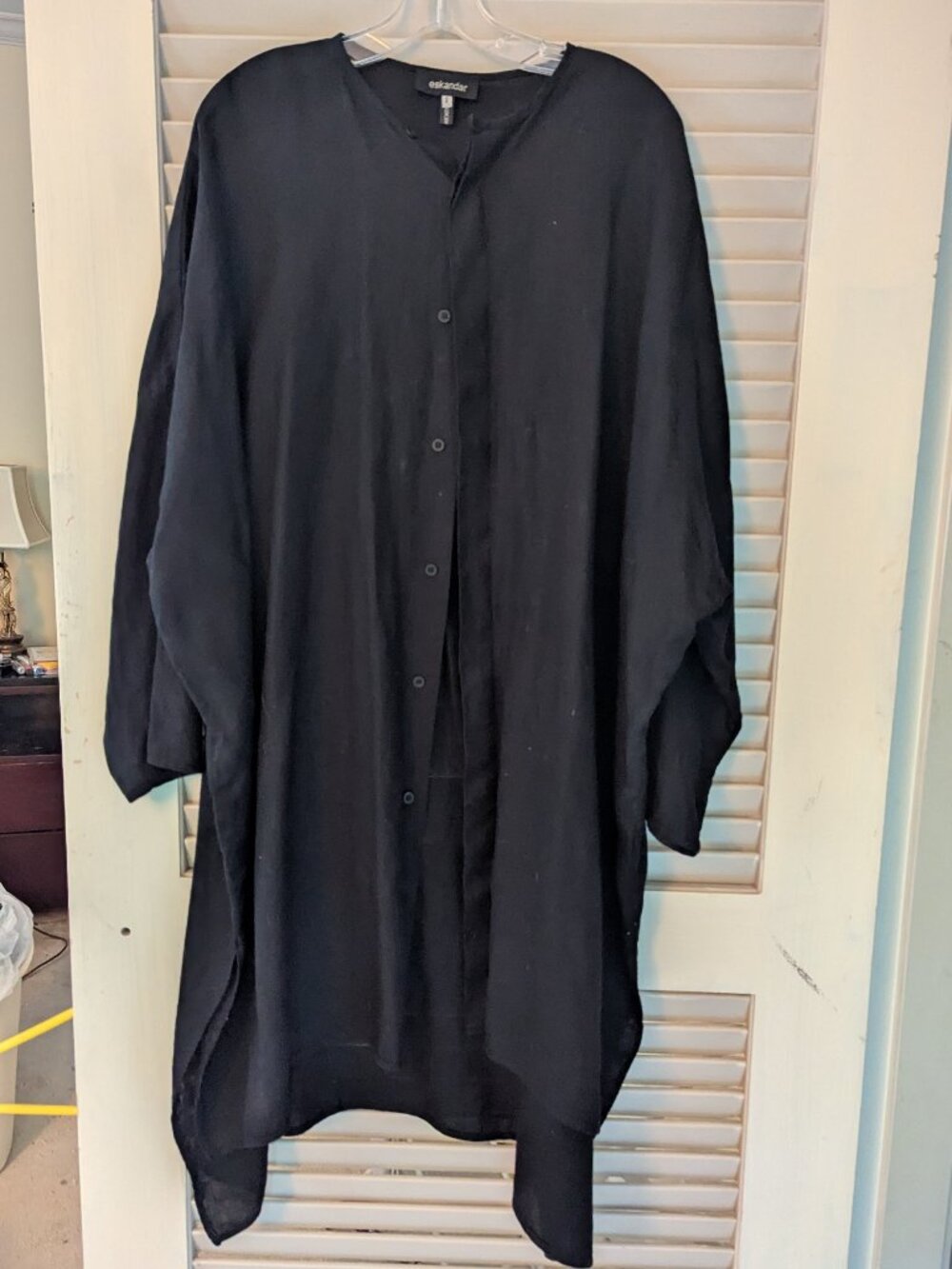 Eskandar linen tunic